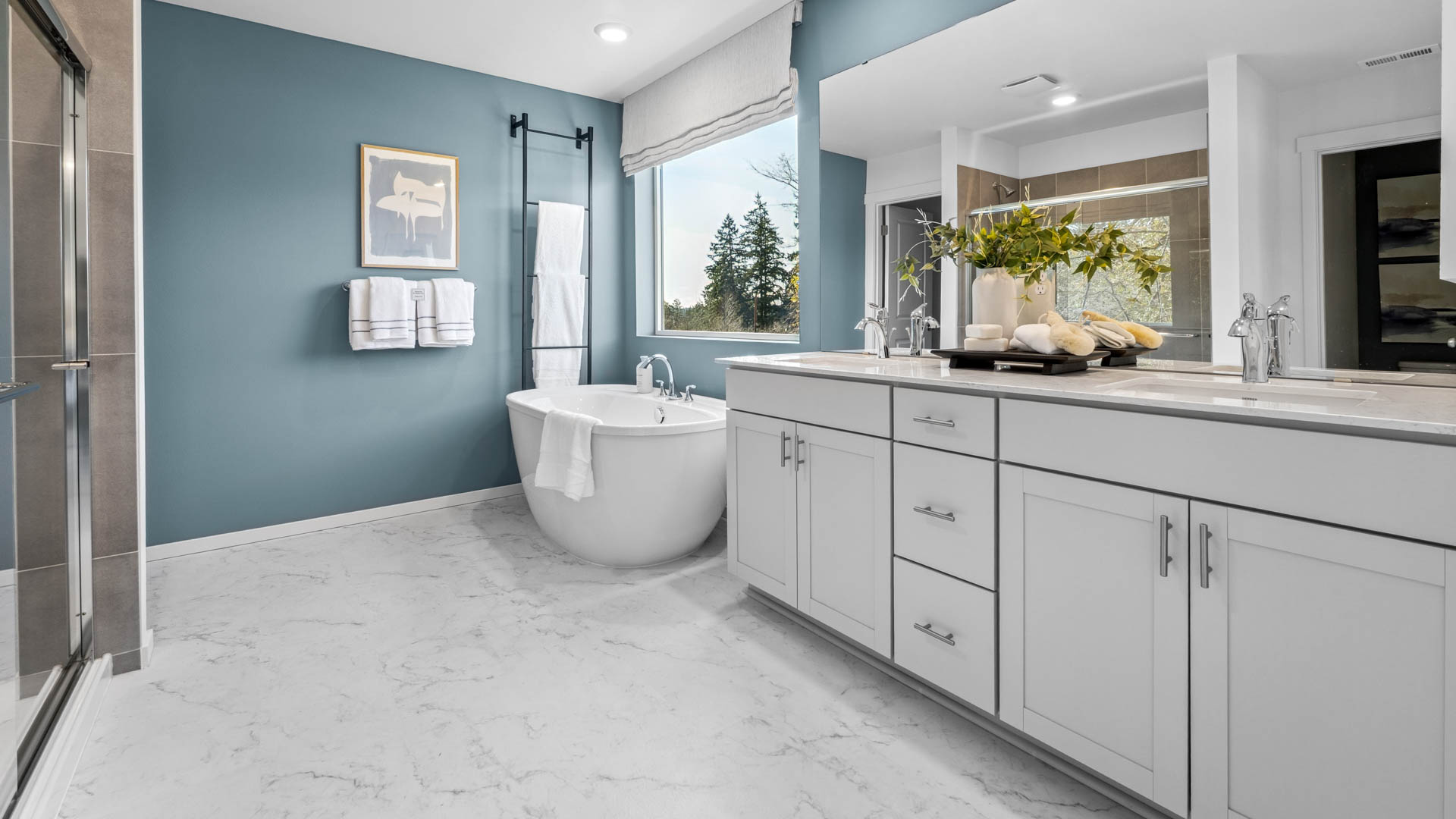primary suite bathroom