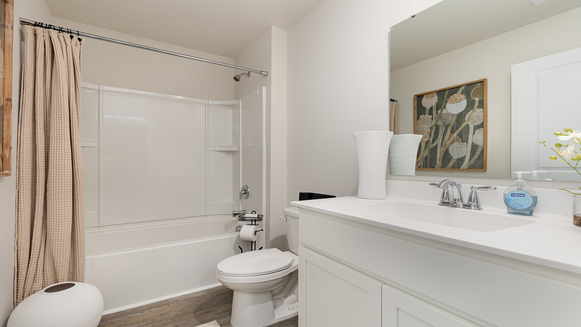 bathroom with quartz counters