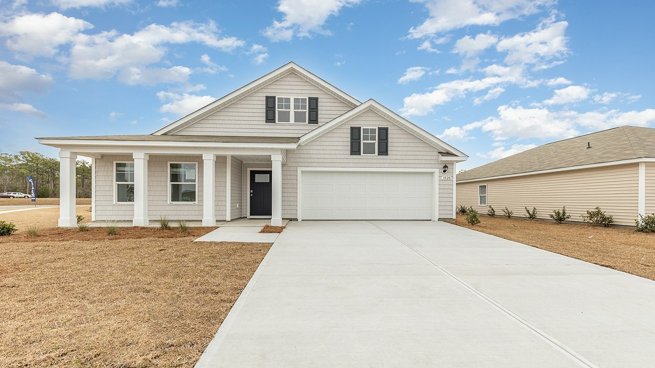twos tory home with vinyl siding