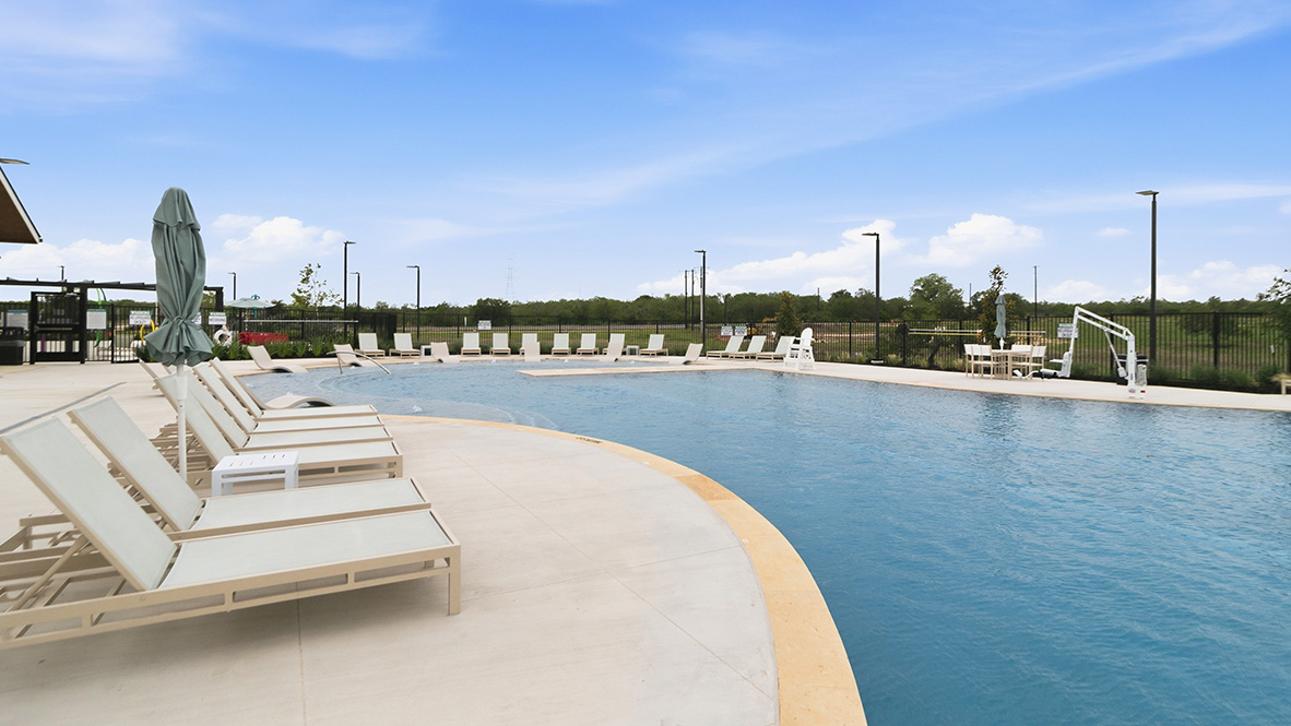 winding creek amenity center