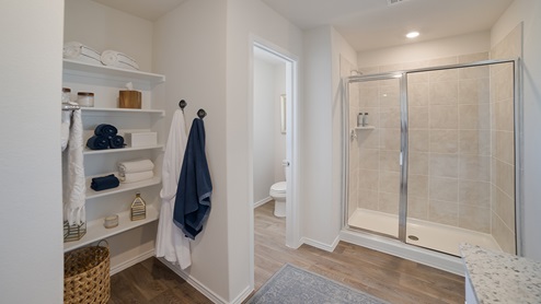 winding creek model primary bathroom