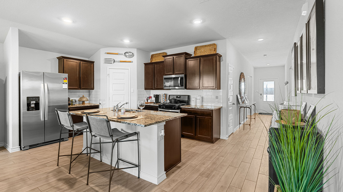 steele creek model kitchen