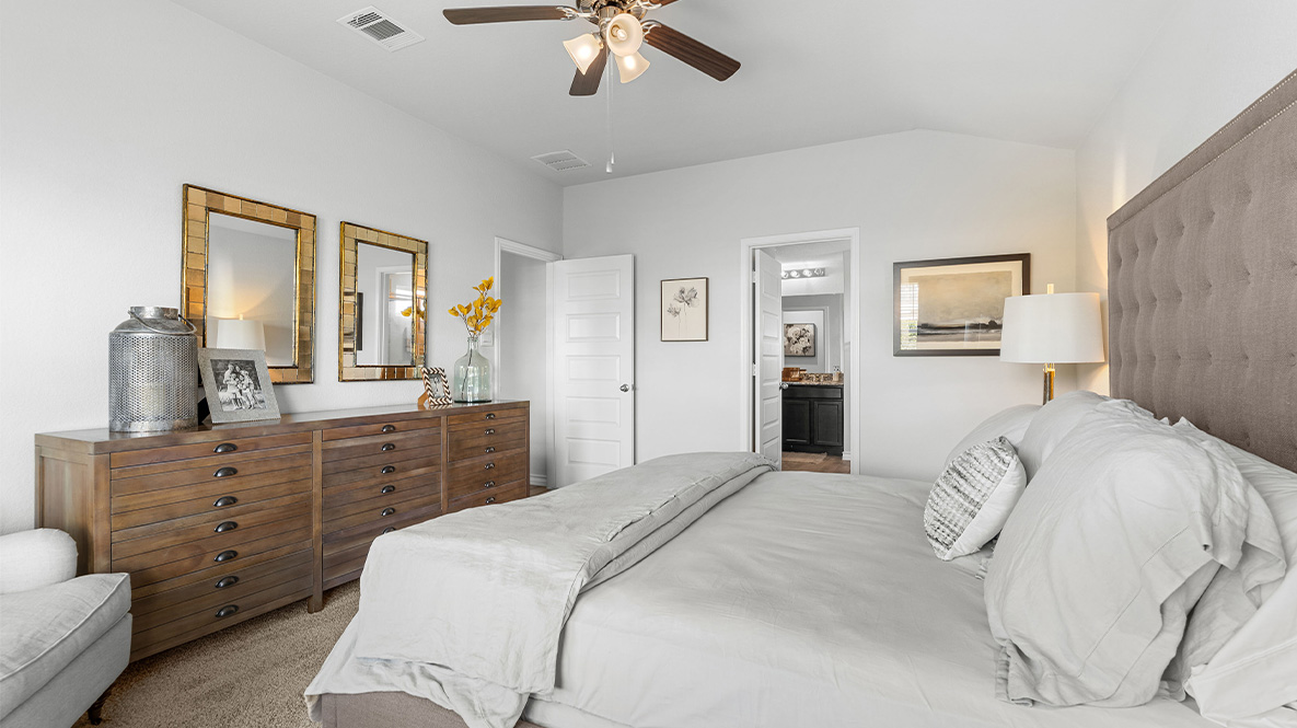 steele creek model primary bedroom