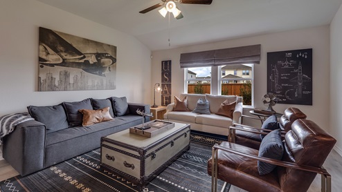 steele creek model living room