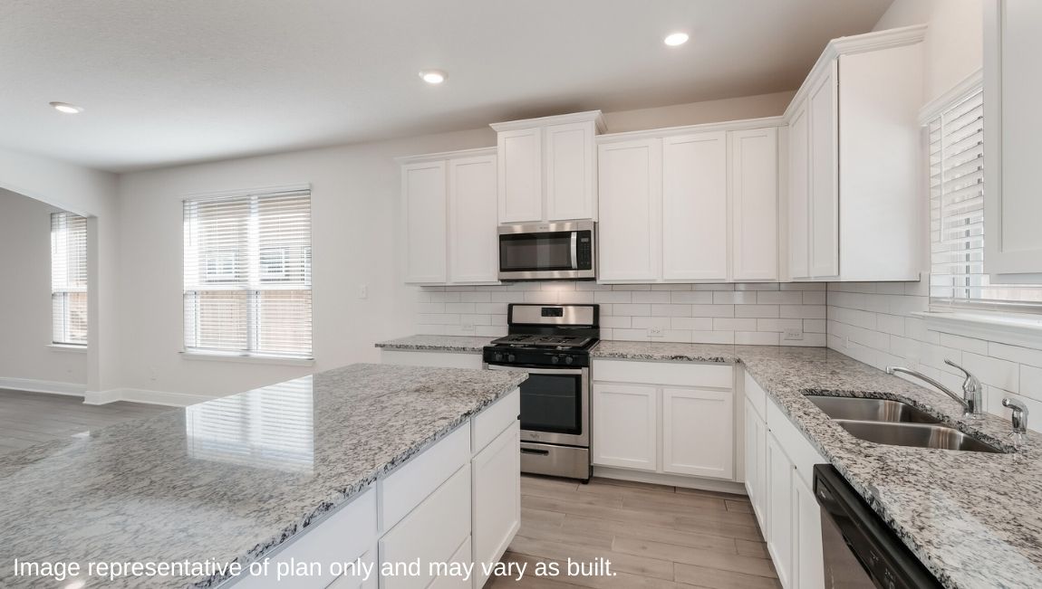 DR Horton Cibolo Steele Creek the hondo 2702 sq ft 4 bed 3 bath 2 car 2 story