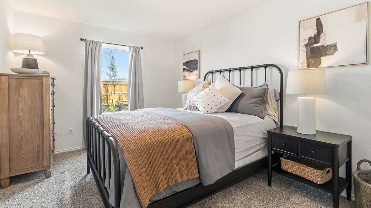 DR Horton Elmendorf Hickory Ridge