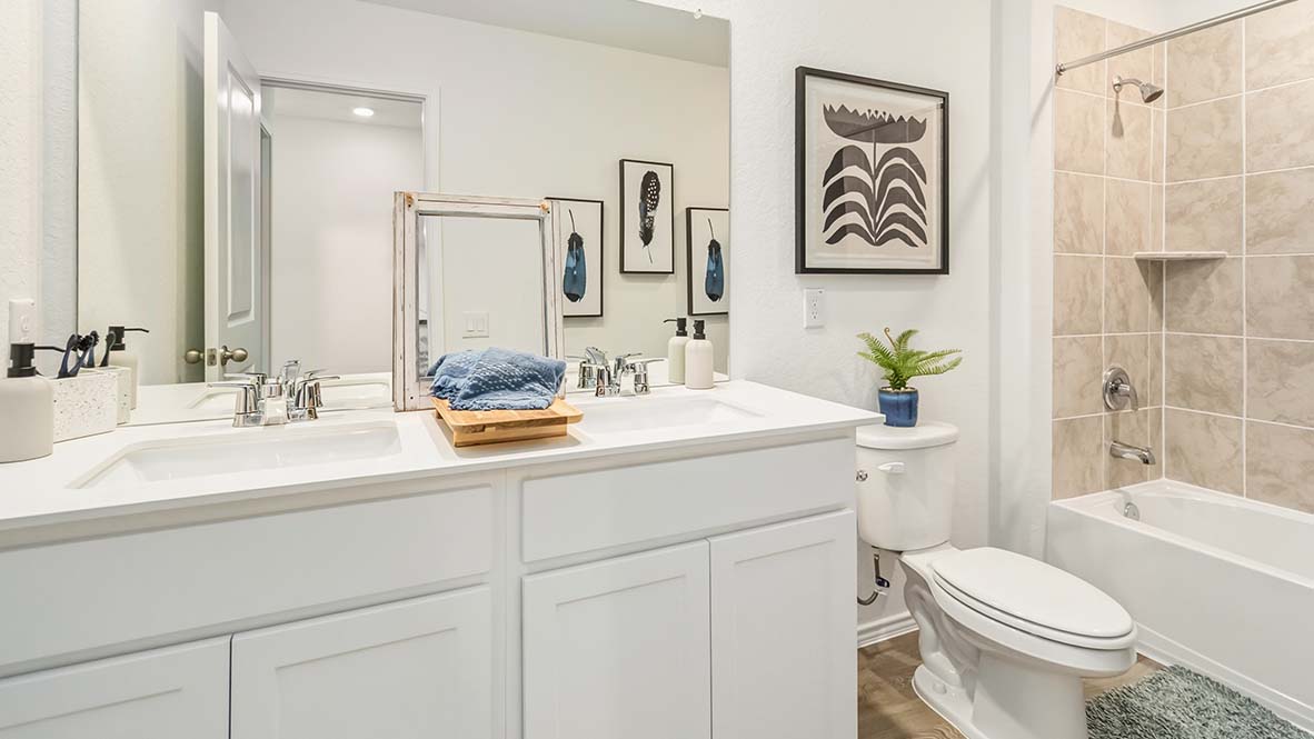 DR Horton Elmendorf Hickory Ridge