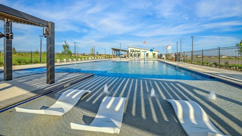 DR Horton Converse Avenida pool with sitting area and shading