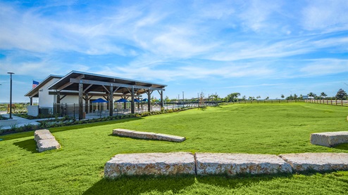 DR Horton Converse Avenida field and dog park and play area