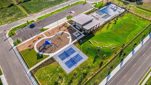 DR Horton Converse Avenida pool and amenity center