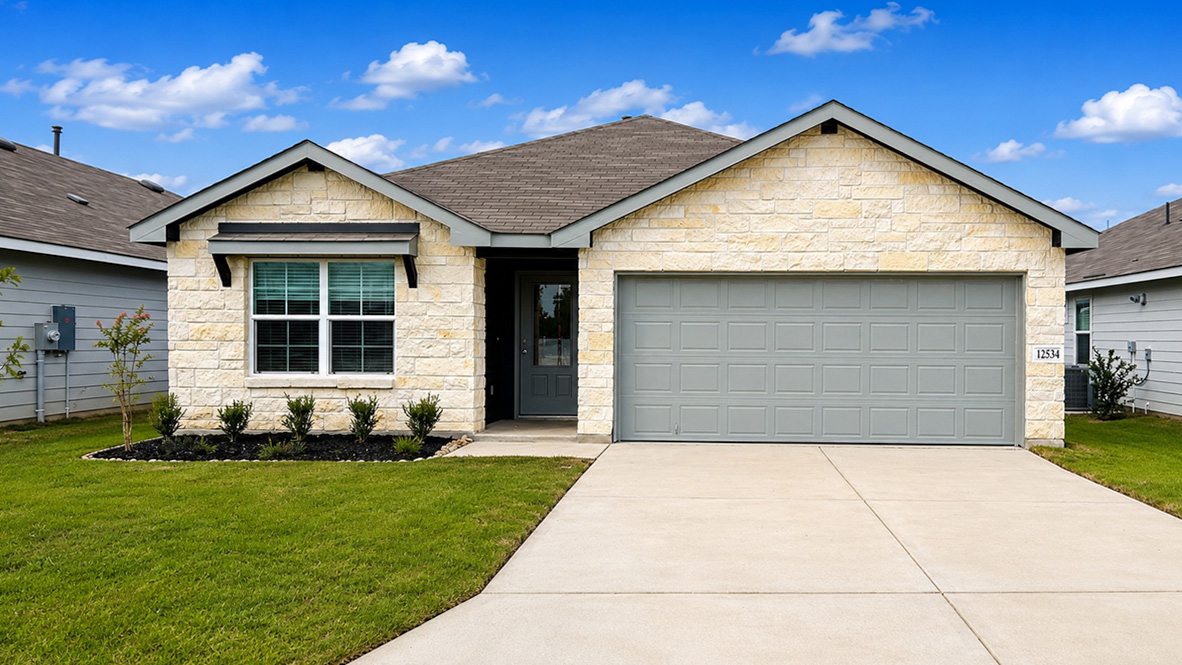 12534 Gral Bustamante exterior