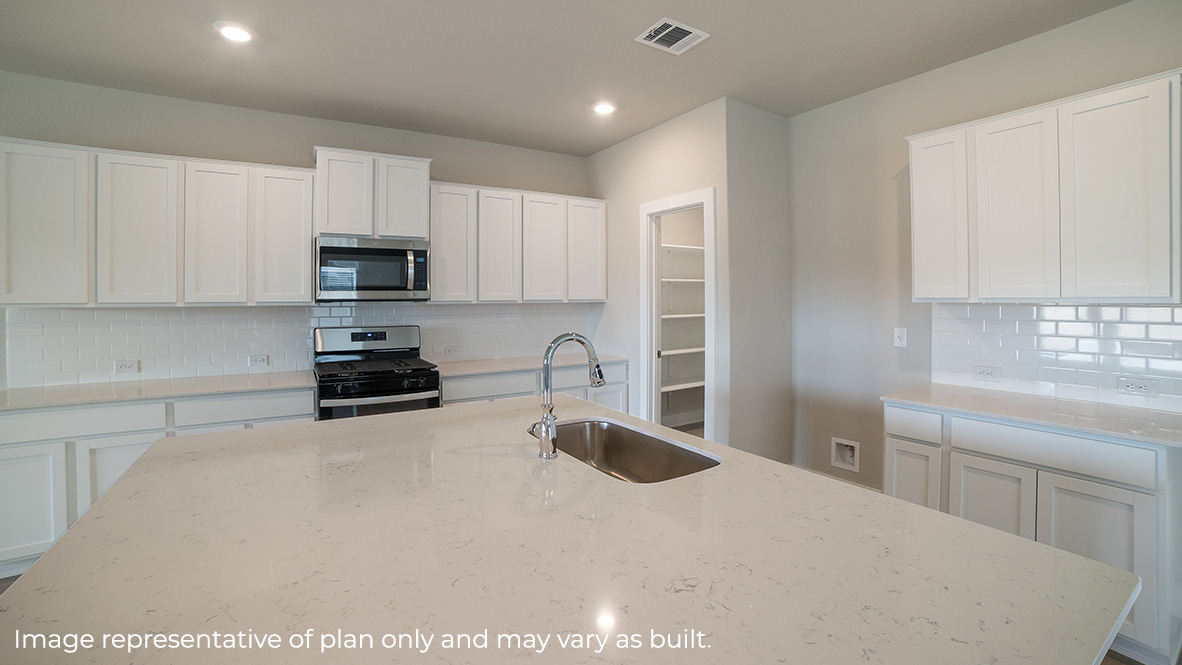 DR Horton Elmendorf Hickory Ridge Estates the kemah 2768 sq ft 4 bed 3 bath 2 car 2 story