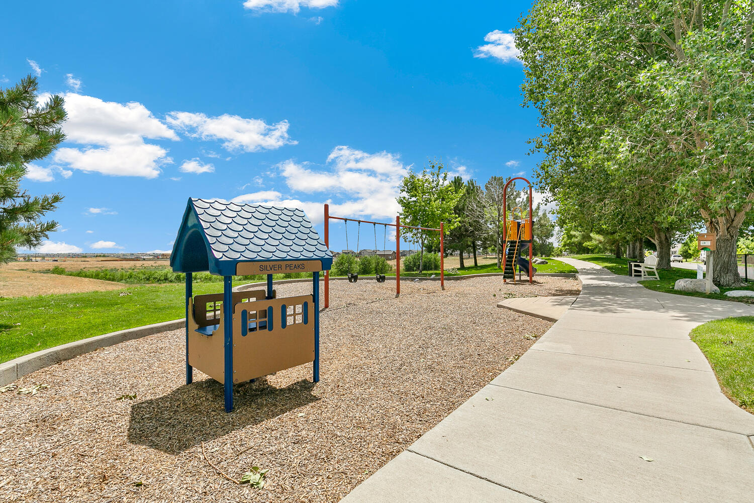 New Homes in Silver Peaks Lochbuie, CO D.R. Horton