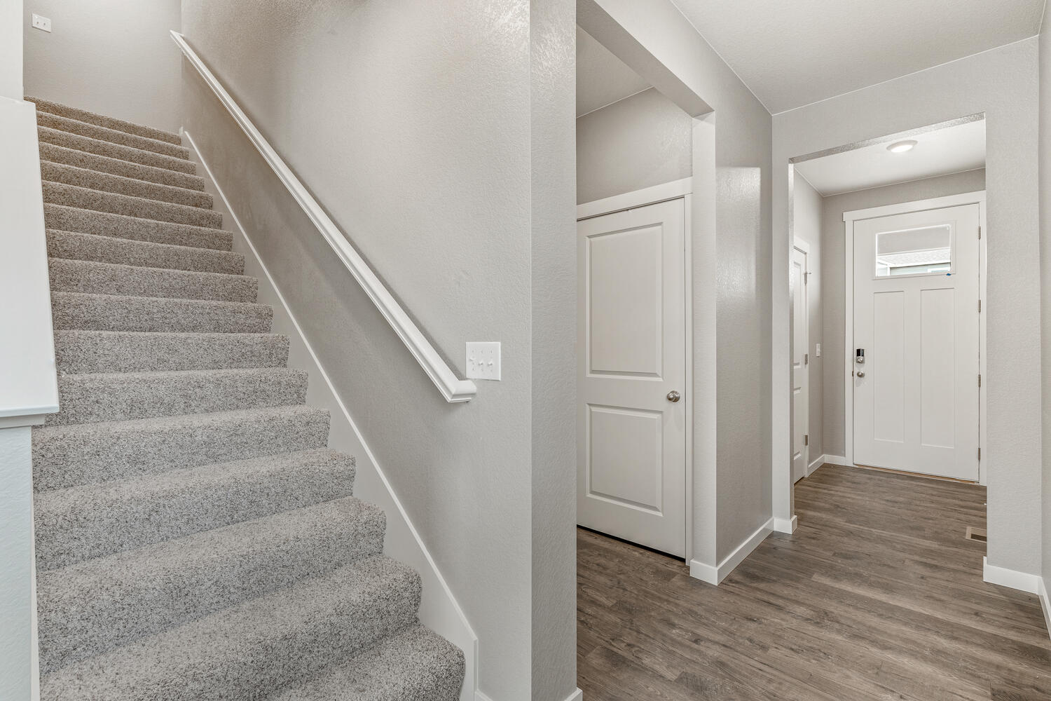 New Homes in Lochbuie, Colorado at the Silver Peaks community by D.R. Horton