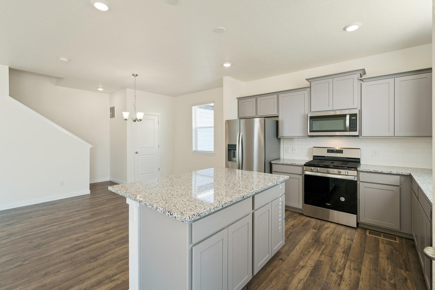 New Homes in Lochbuie, Colorado at the Silver Peaks community by D.R. Horton
