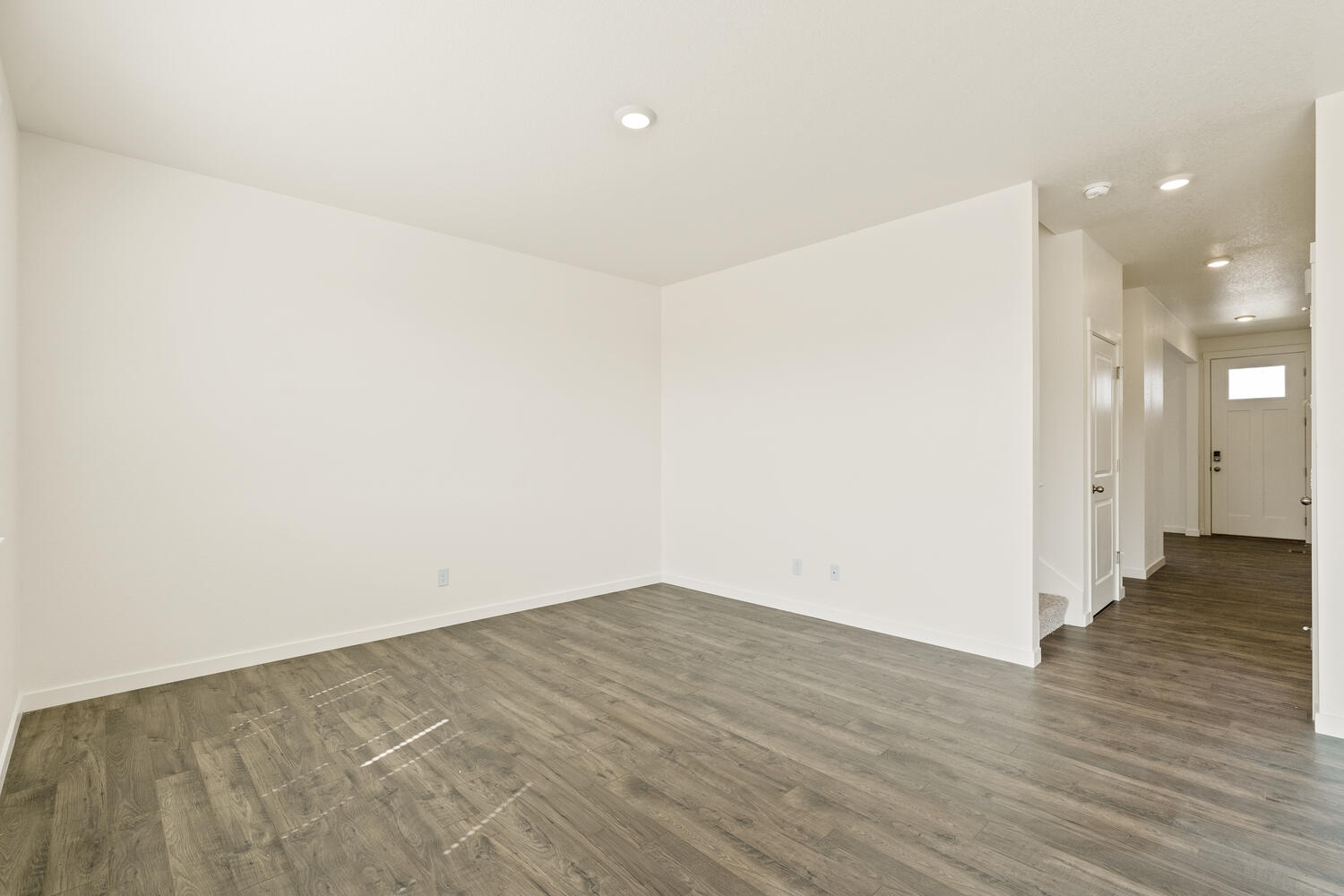 New Homes in Lochbuie, Colorado at the Silver Peaks community by D.R. Horton