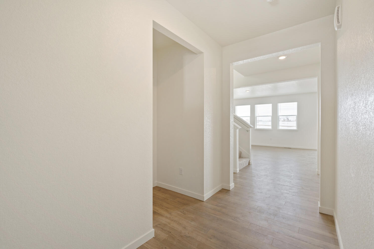 New Homes in Lochbuie, Colorado at the Silver Peaks community by D.R. Horton