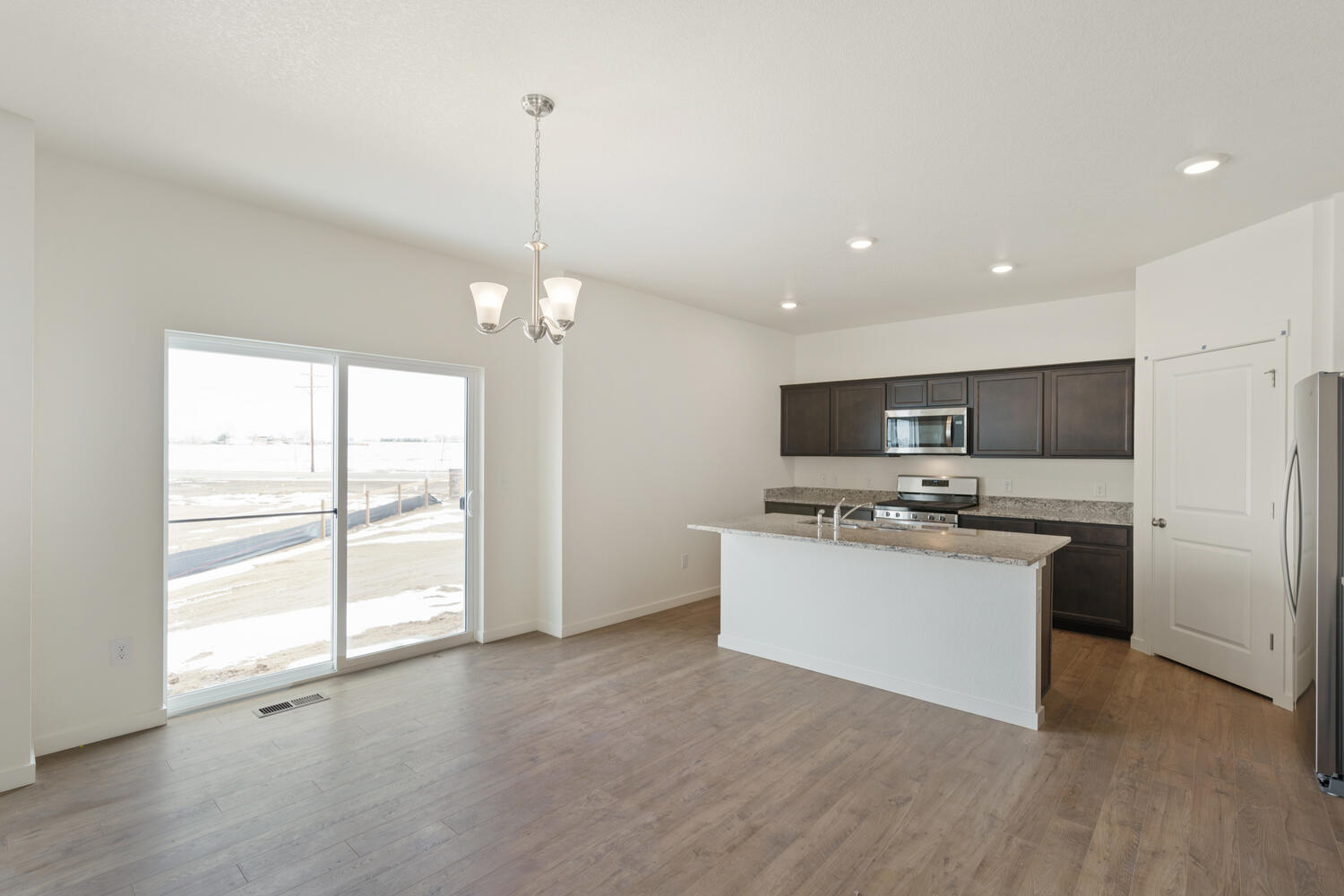 New Homes in Lochbuie, Colorado at the Silver Peaks community by D.R. Horton