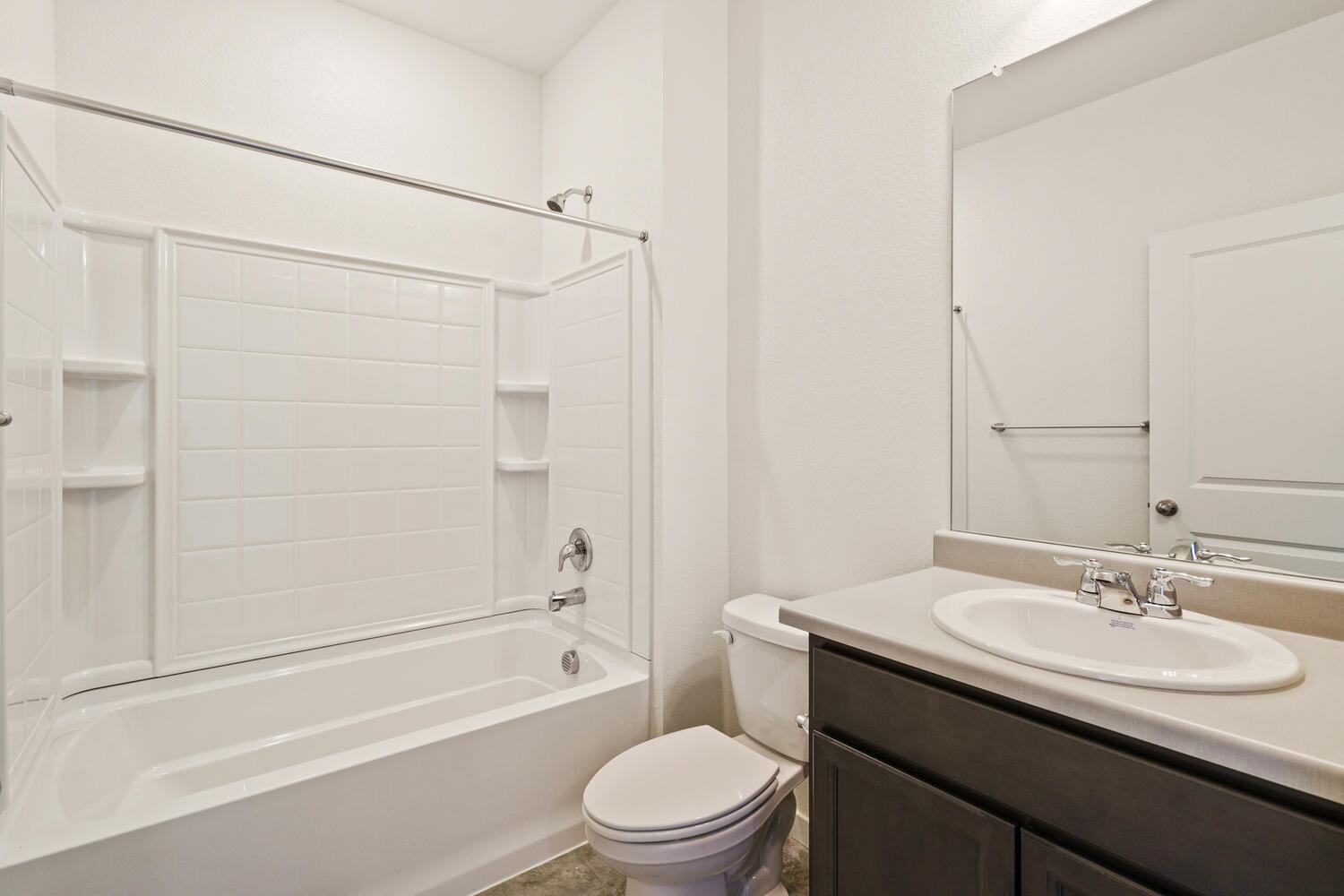 New Homes in Lochbuie, Colorado at the Silver Peaks community by D.R. Horton