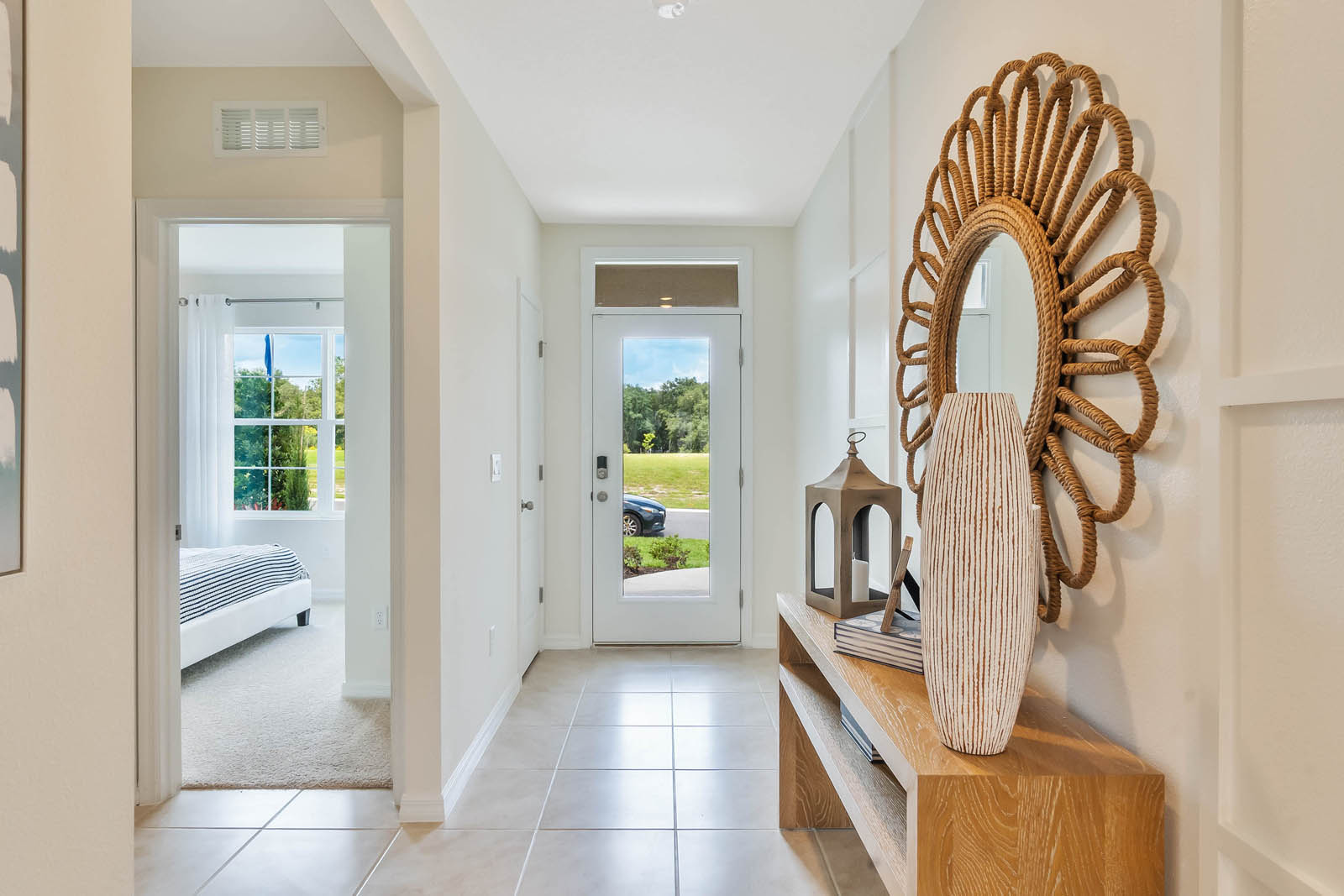 Entry to home with hallway to bedrooms