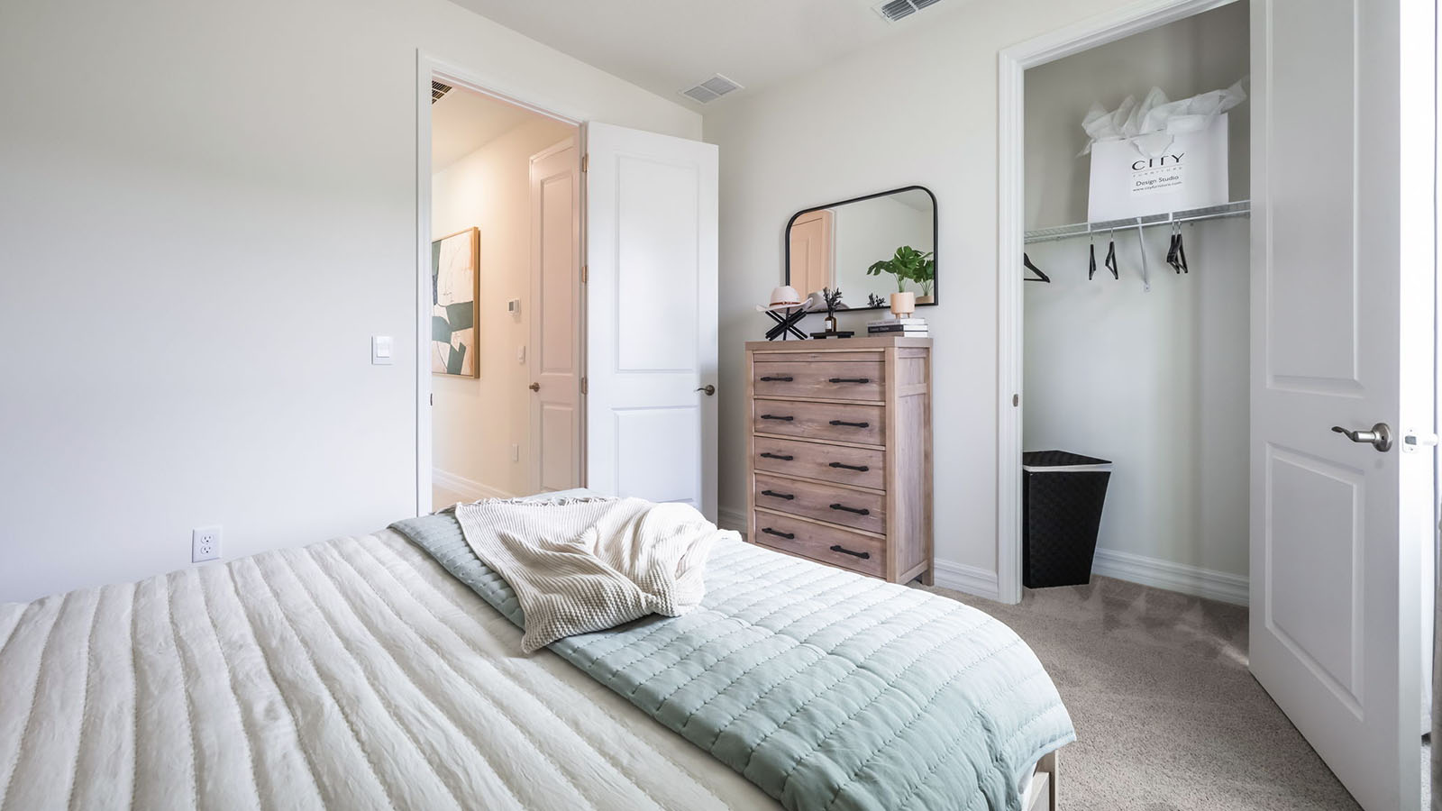 Guest bedroom with closet