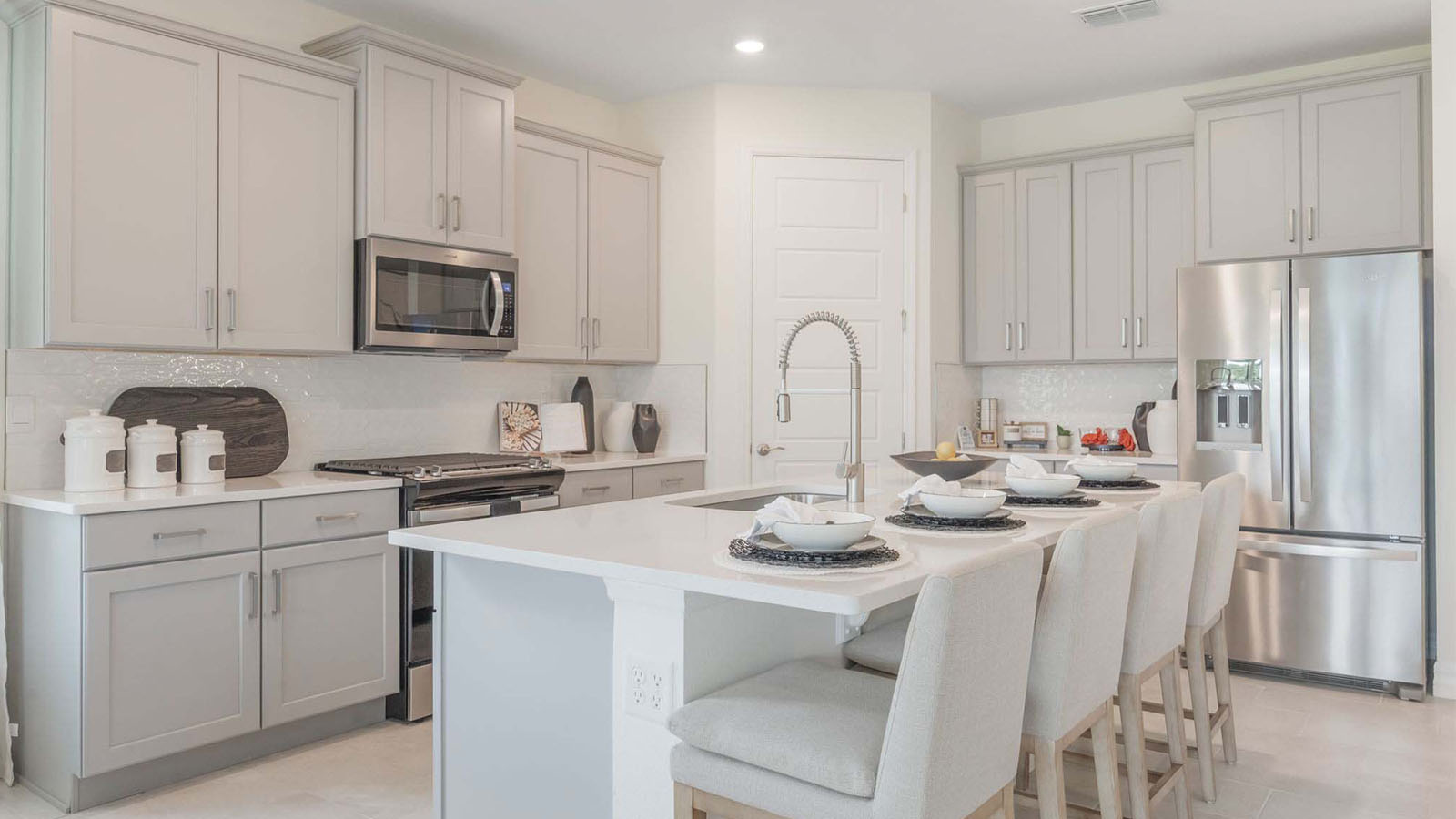 Kitchen overview