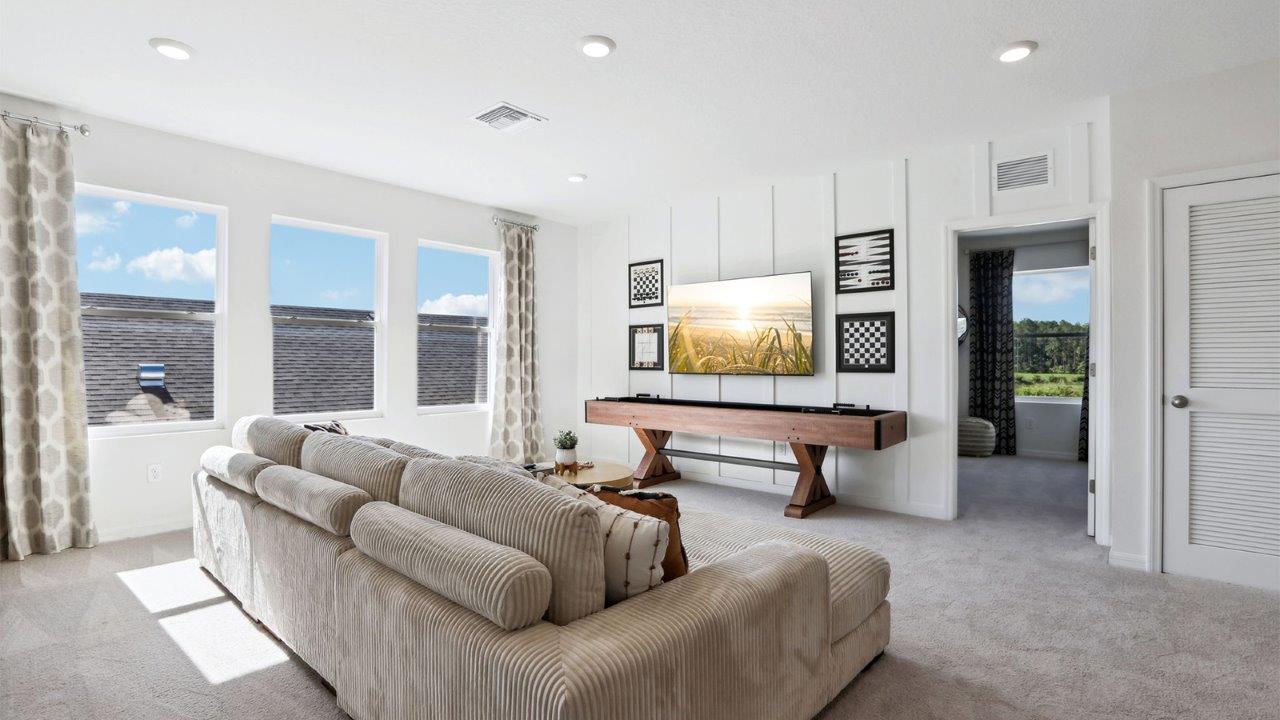 Multi-purpose open area perfect for entertaining, work or play.