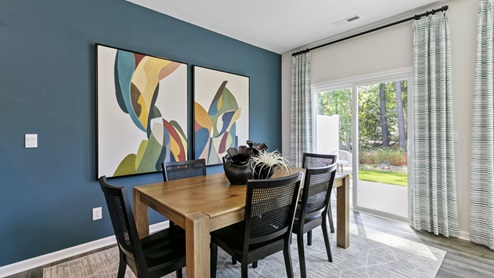 Carson Model Dining Area