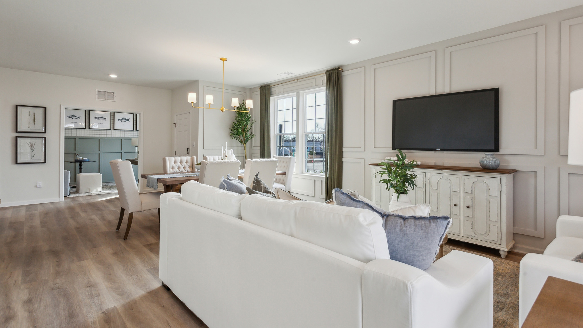 The living area with a view back towards the informal dining area.
