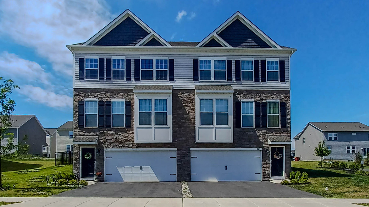 Photo of a three story Regent plan R7 elevation in Lafayette Hills Twins Community
