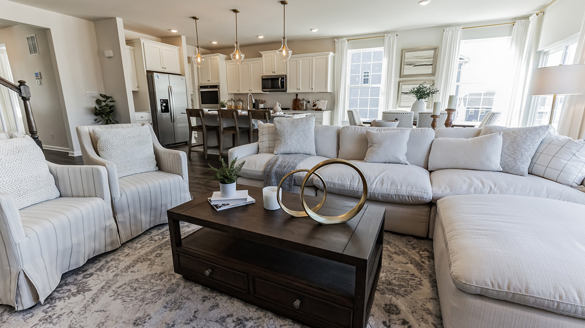 Cozy open layout of the living, dining, and kitchen area.