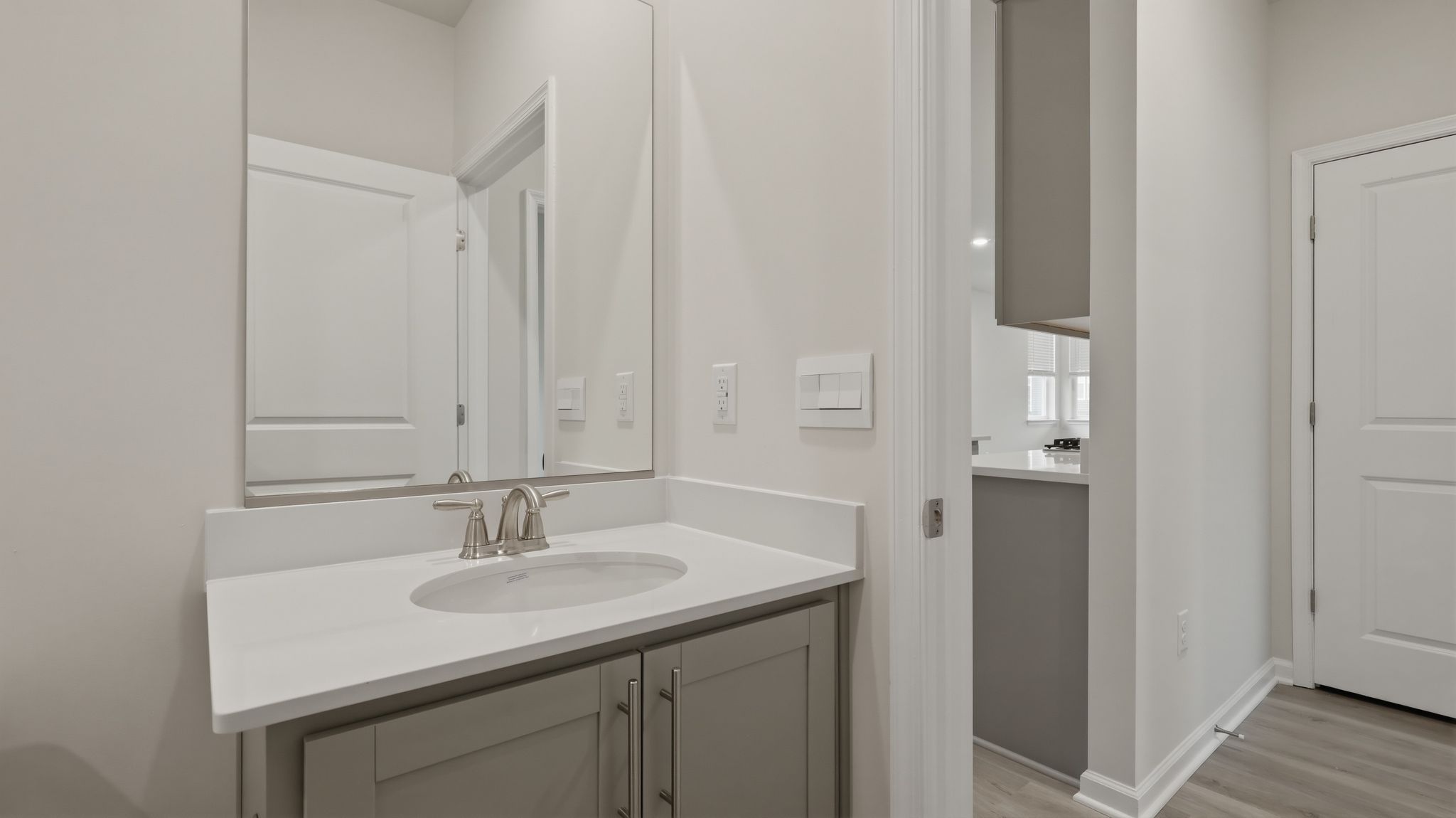 secondary bathroom