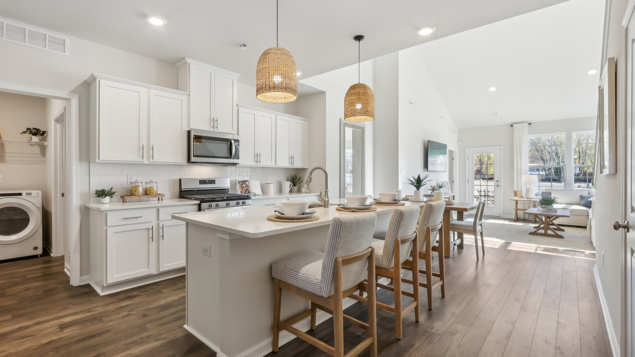 white island with breakfast bar seating