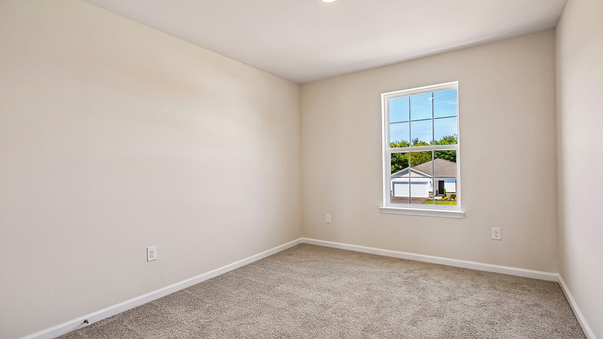 second bedroom with one window