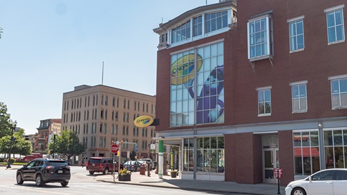 A picture of a brick building in Easton, PA