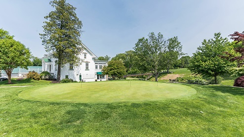 Country club nearby.