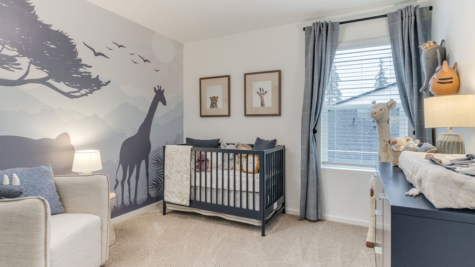 Bedroom with wall-to-wall carpet and a closet