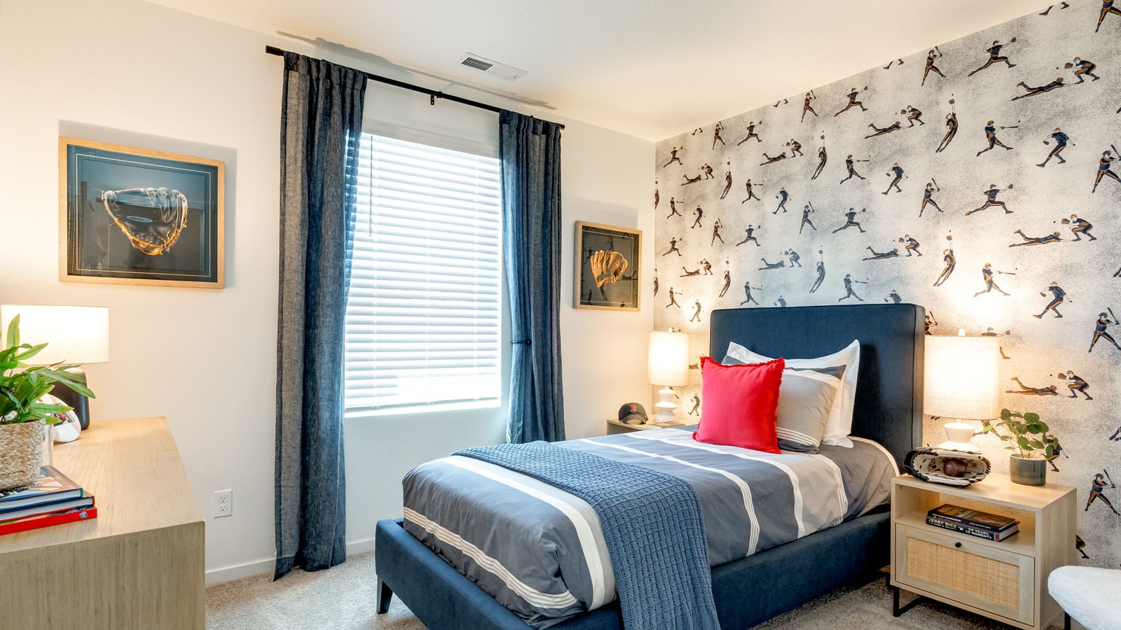 Bedroom with wall-to-wall carpet and a closet