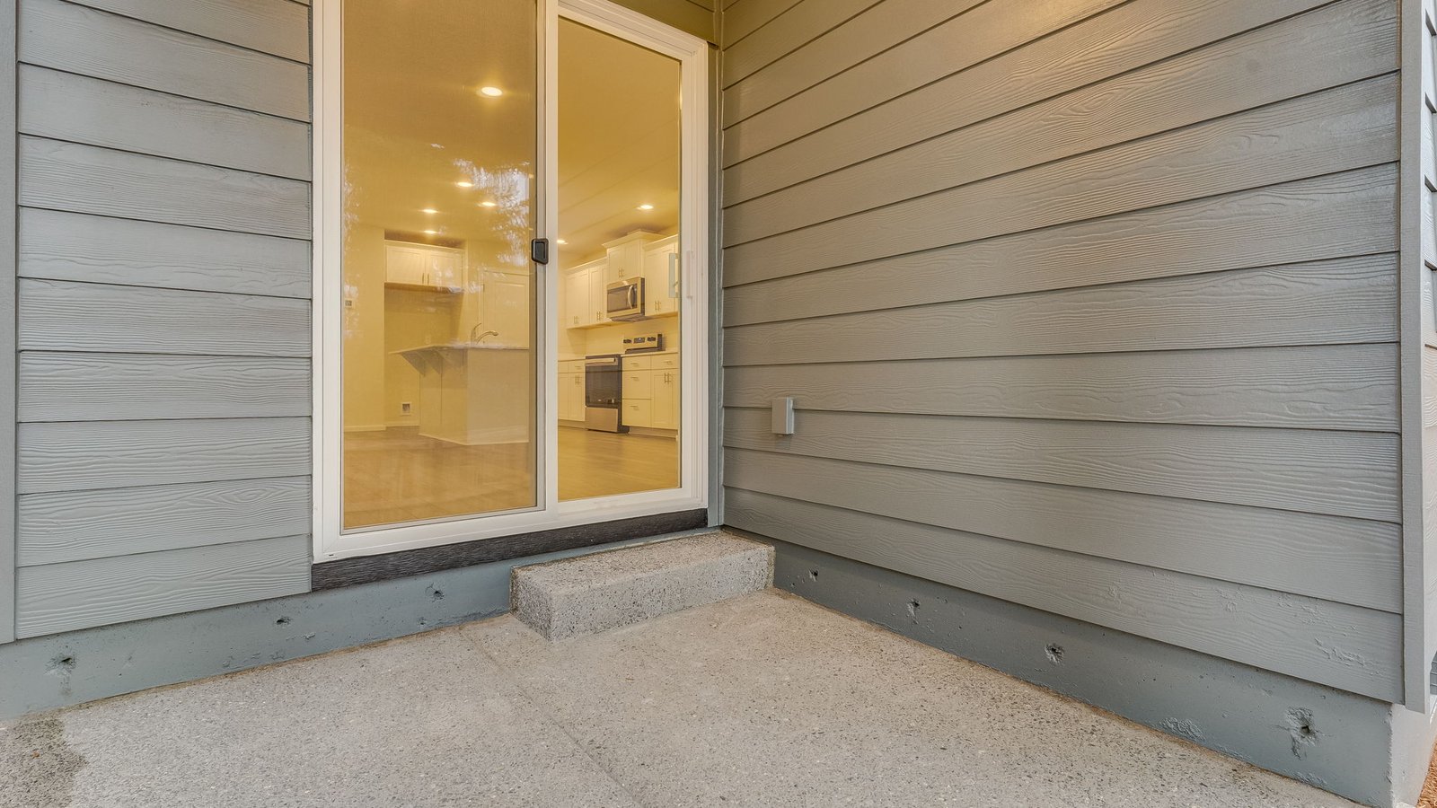 Covered concrete patio