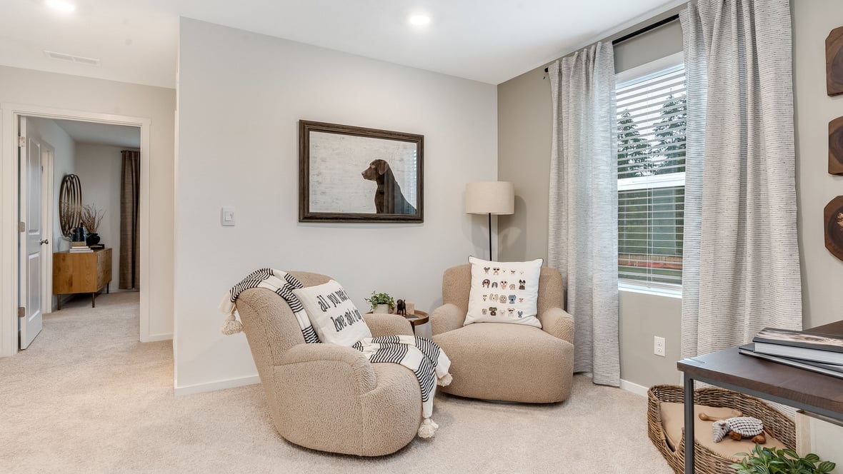 Loft area wall-to-wall carpet