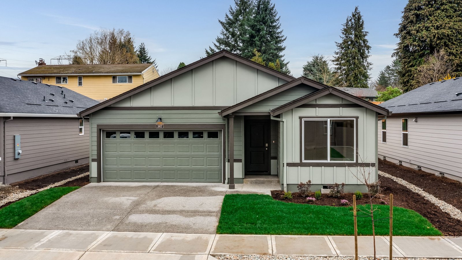 exterior front single-family home with a 2-car garage