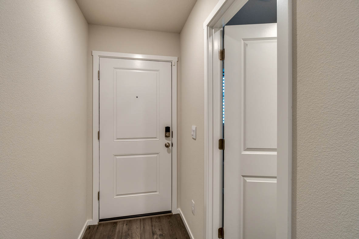 New Homes in The Ridge at Kemper Grove Townhomes RIDGEFIELD, WA D.R