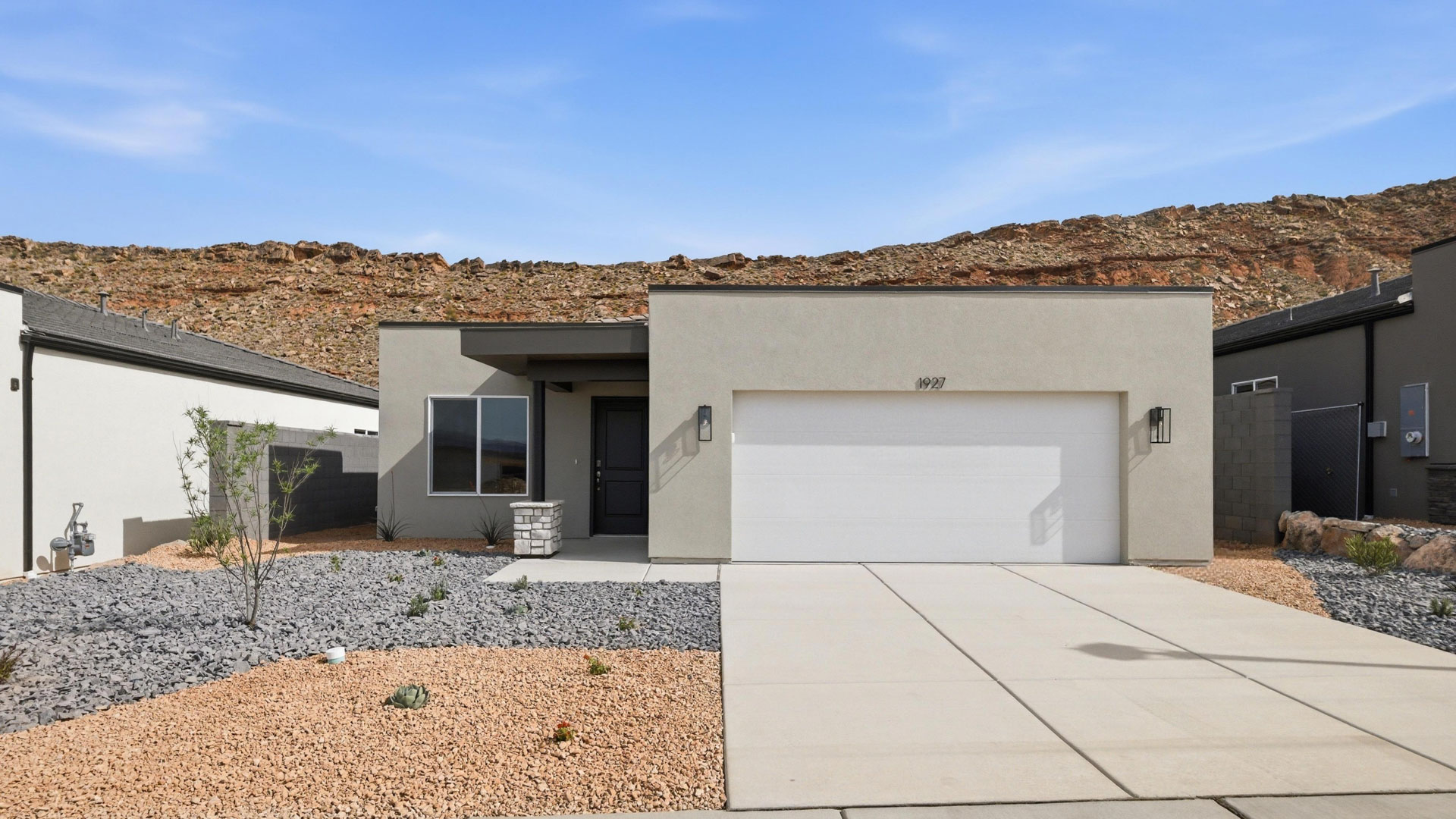 1647 S Sinawava Dr #4164 exterior