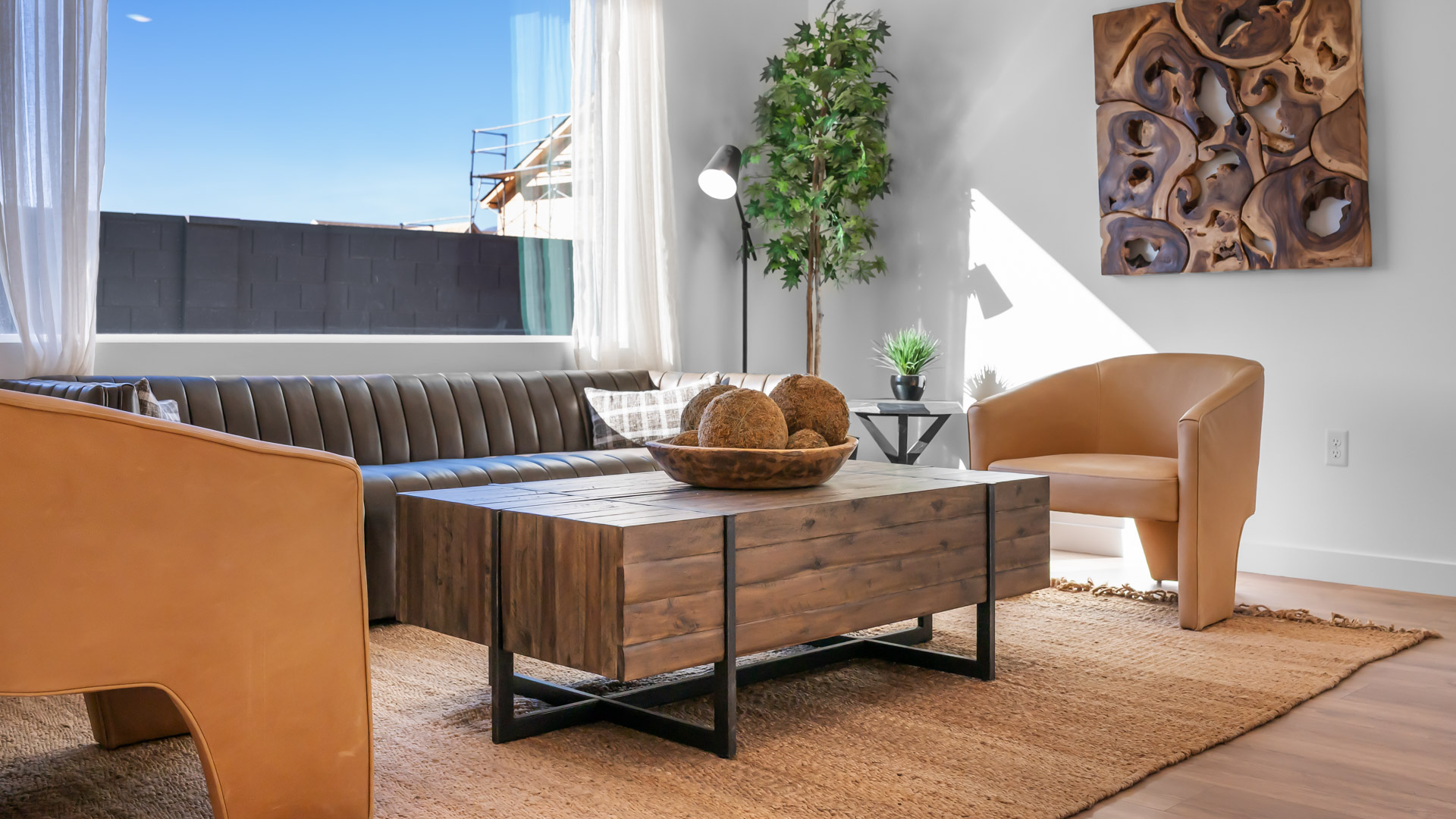 Detailed shots of home.