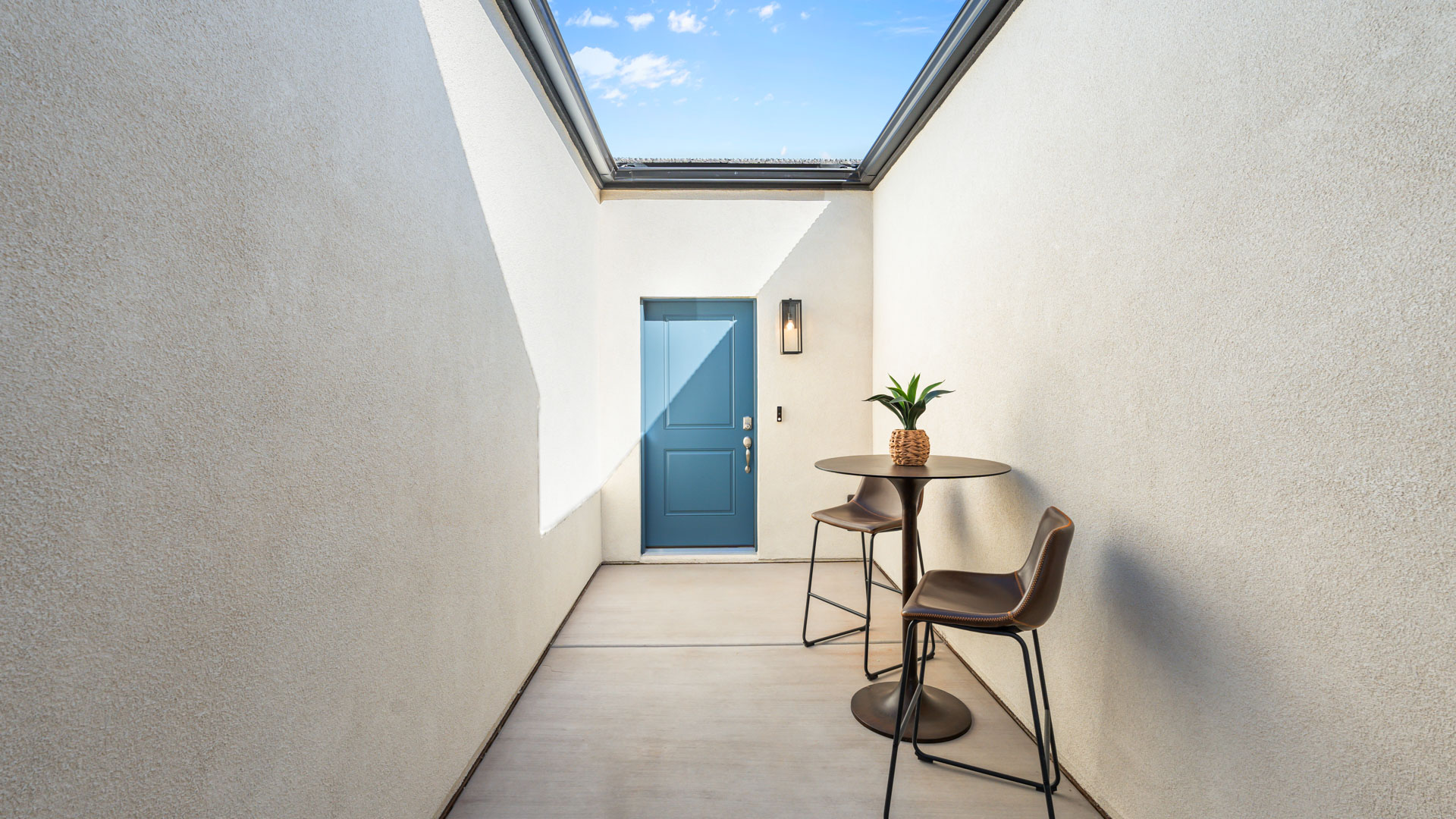 Outside entryway to front door.