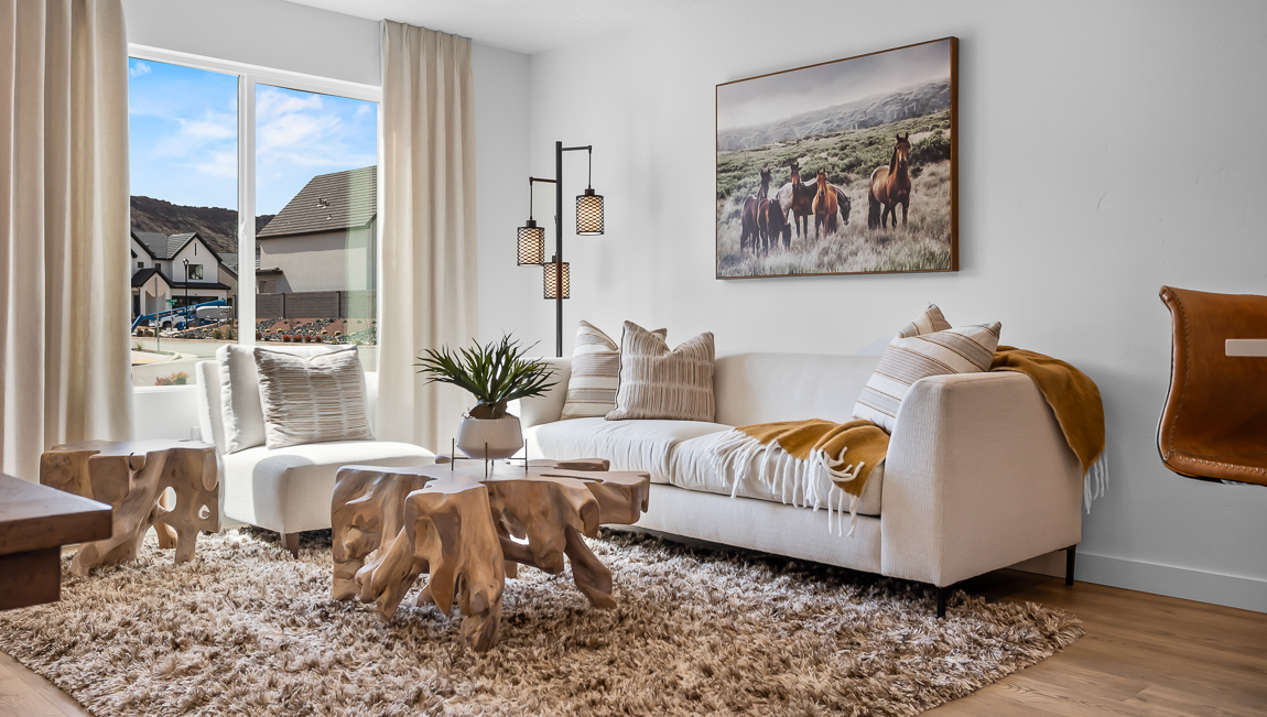 Bright, open family room floorplan with oversized window