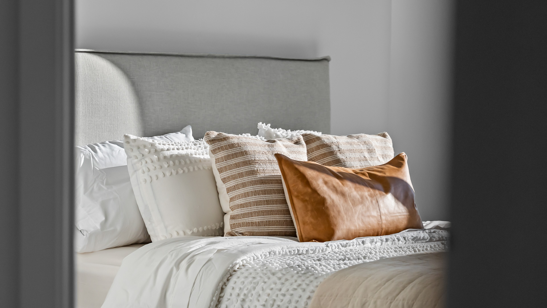 close up detailed shot of bedroom