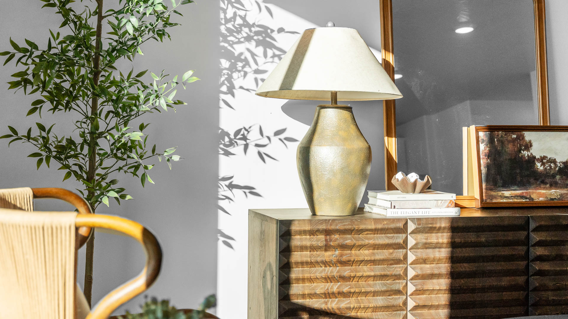 detailed photos of home