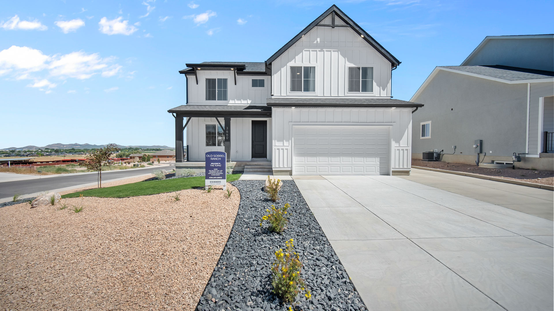 Topaz farmhouse elevation.
