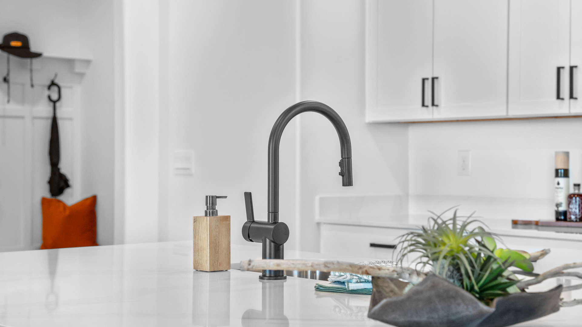 Detailed looks around the home.